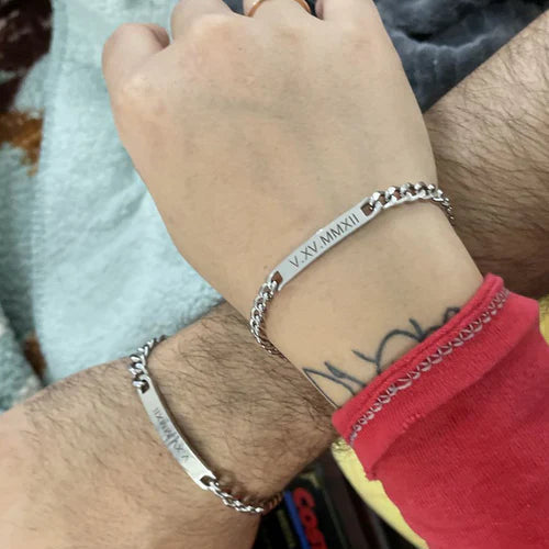 סט צמידים עם חריטה - עם קופסת ורד נצחי