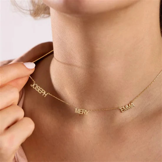 שרשרת עם שמות בהתאמה אישית