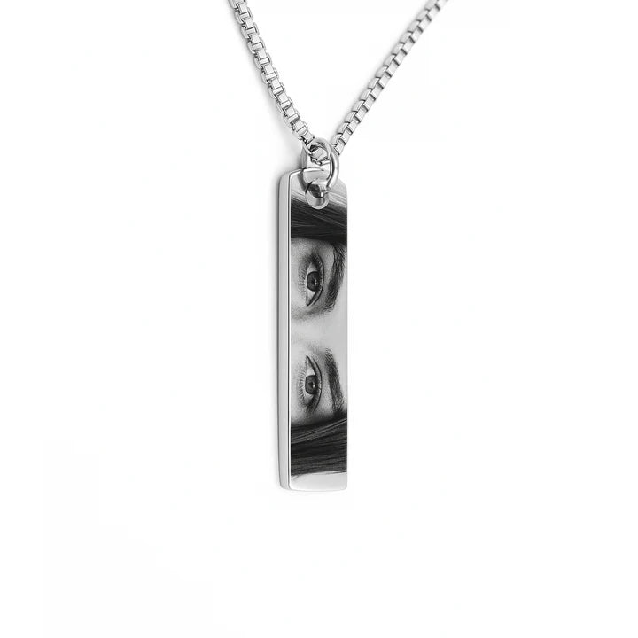 שרשרת עם חריטת עיניים